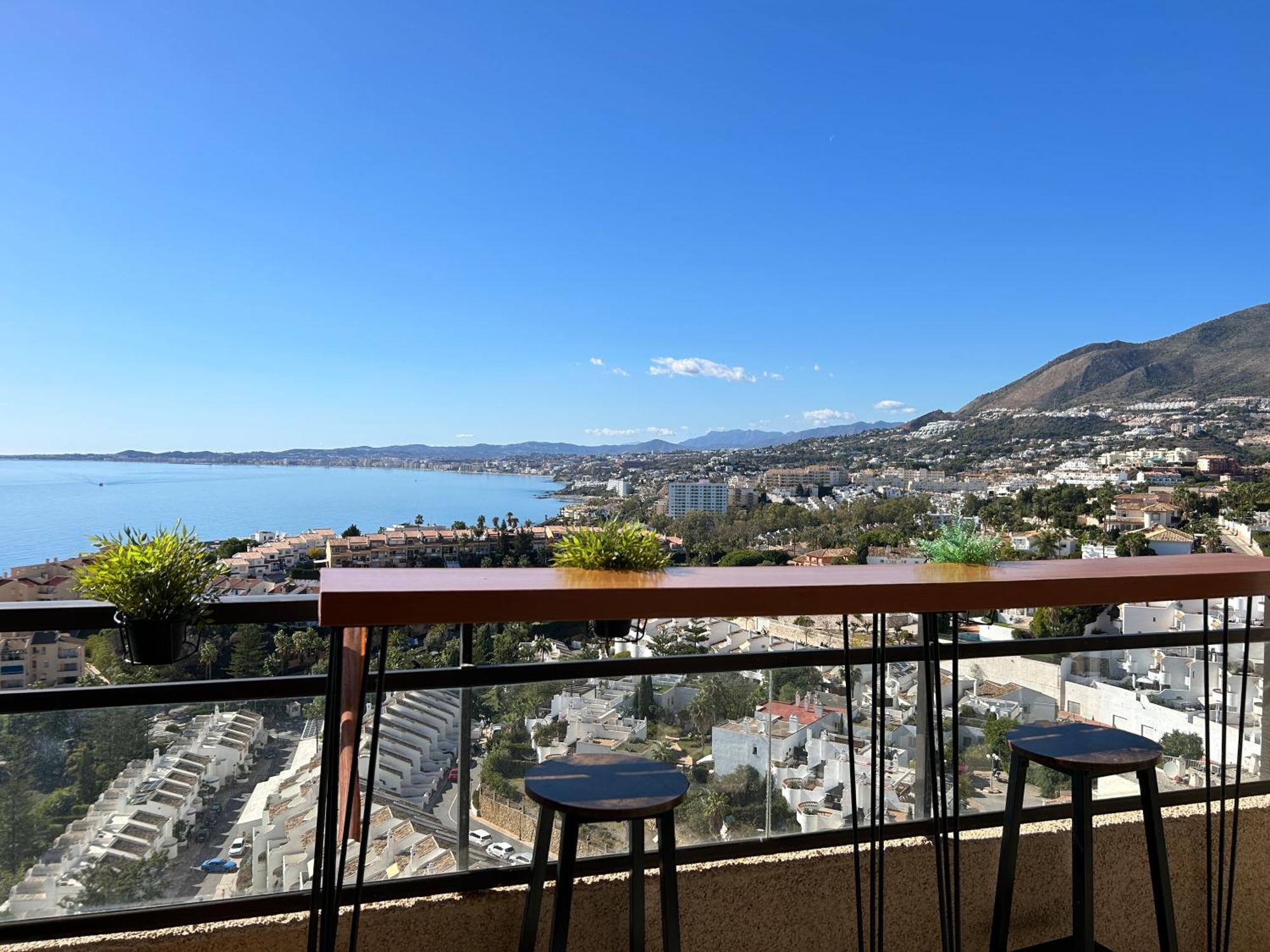 Flat With Super Beautiful View Appartement Benalmádena